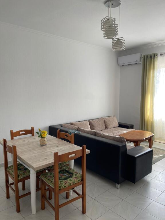 🏡 APARTAMENT ME QERA 2+1 PLAZH ILIRIA DURRËS