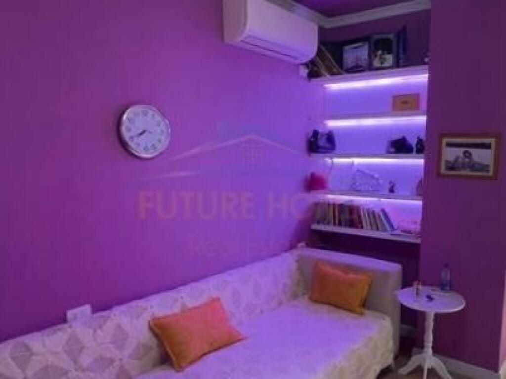 📍 Shitet Apartament 1+1 pranë Eleonorës, Kodra e Diellit – Selitë, Tiranë