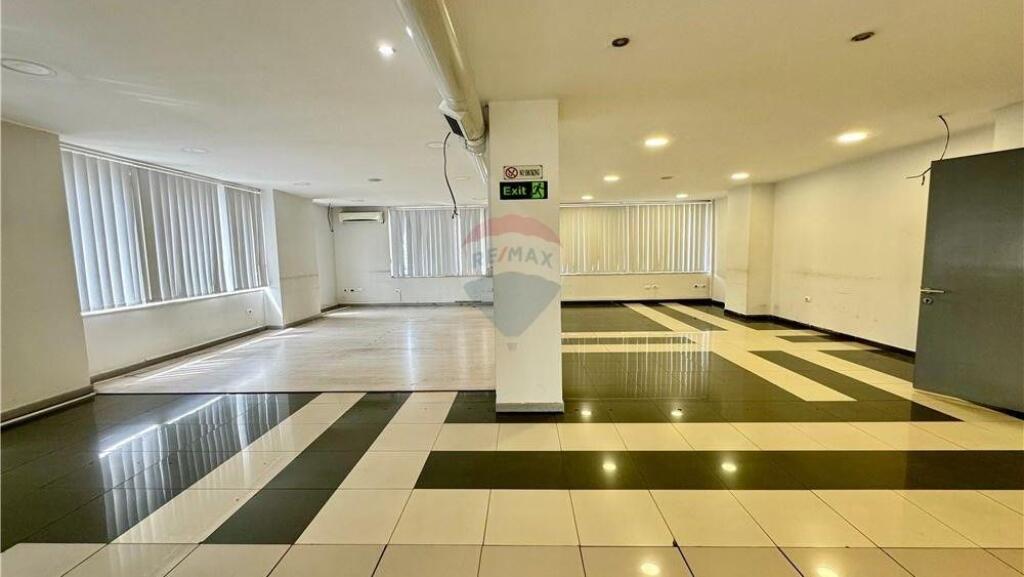 Office - For Rent - Zogu I Zi, Tirana !!! (ID: 530181047-538)