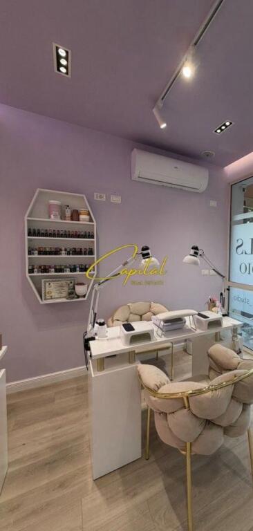 AMBIENT BIZNESI ME QERA 40 M2 LIQENI I THATE 60.000 LEKE