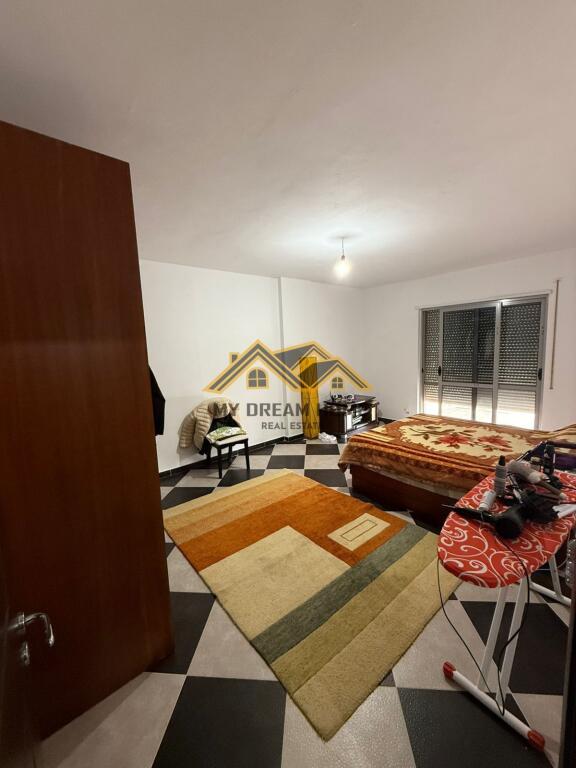 SHITET SUPER APARTAMENT 2+1+2 VERAND TEK KOMPLEKSI EKA NE PLAZH!