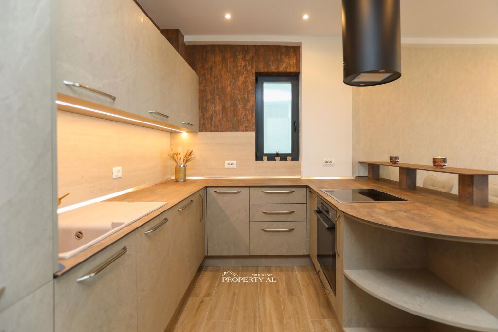 Apartament Unik Per Shitje Ne Lungomare 