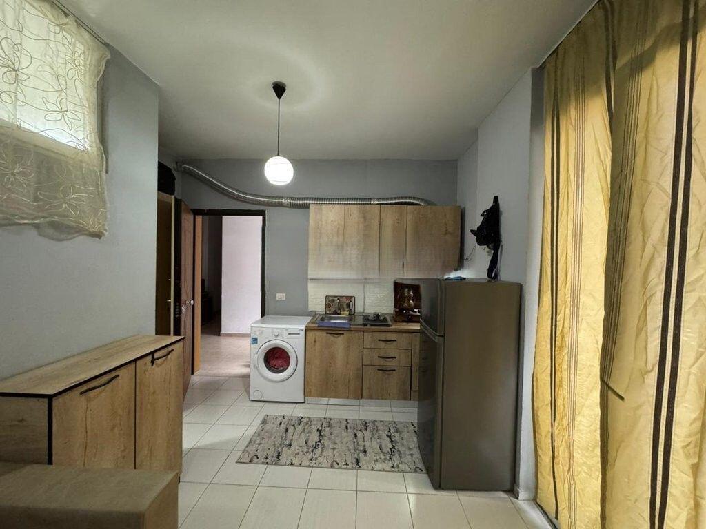 SHITET GARSONIERE NE FRESK TEK PALLATET 3D !! 60,000 €