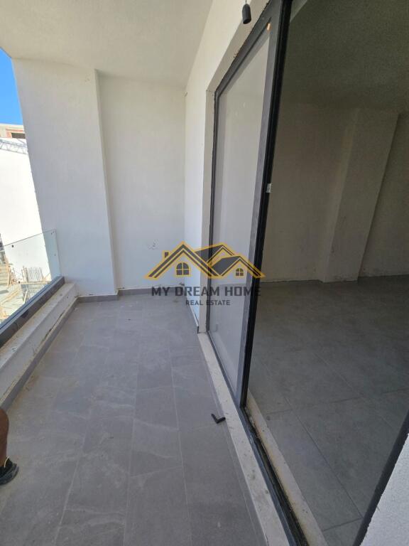 GOLEM, SELLING APARTMENT 1+1 AT LIBURNA RESIDENCE!