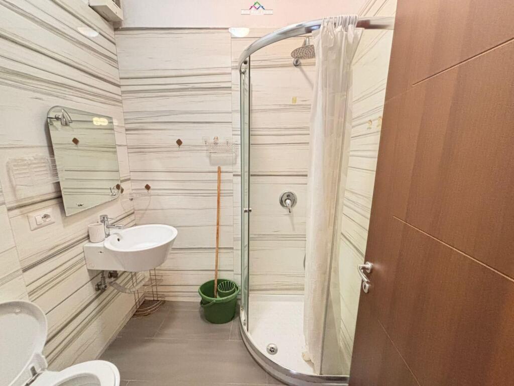 Appartamento In Affitto 2+1 A Myslym Shyr (ID B2201588) Tirana