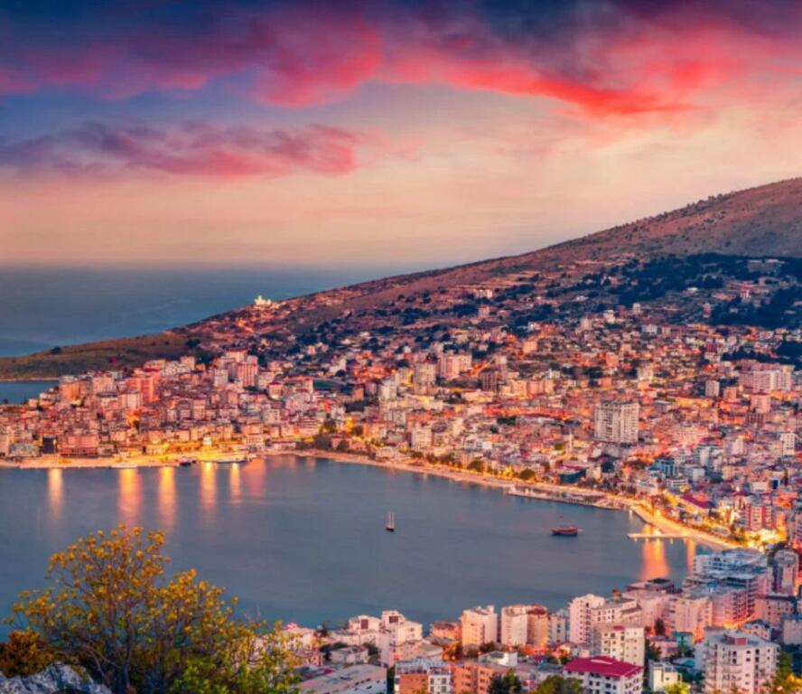 Hotel per shitje ne Sarande.