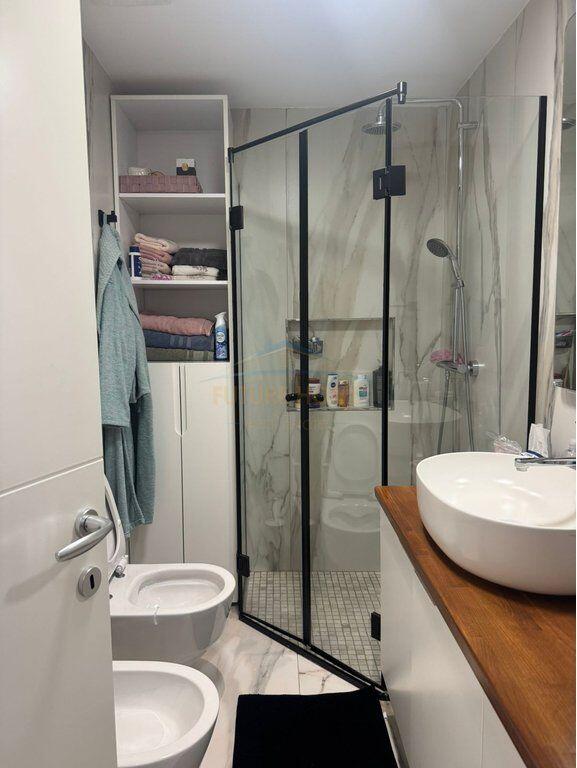 Qera, Apartament 2+1 Foleja e Gjelber Zogu i Zi