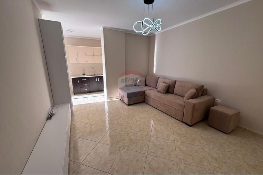 JEPET ME QIRA APARTAMENT 2+1 NE ASTIR