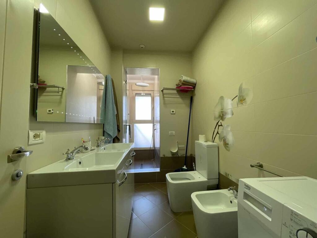 Penthouse in Vendita, Nel Complesso: “Ferrari”