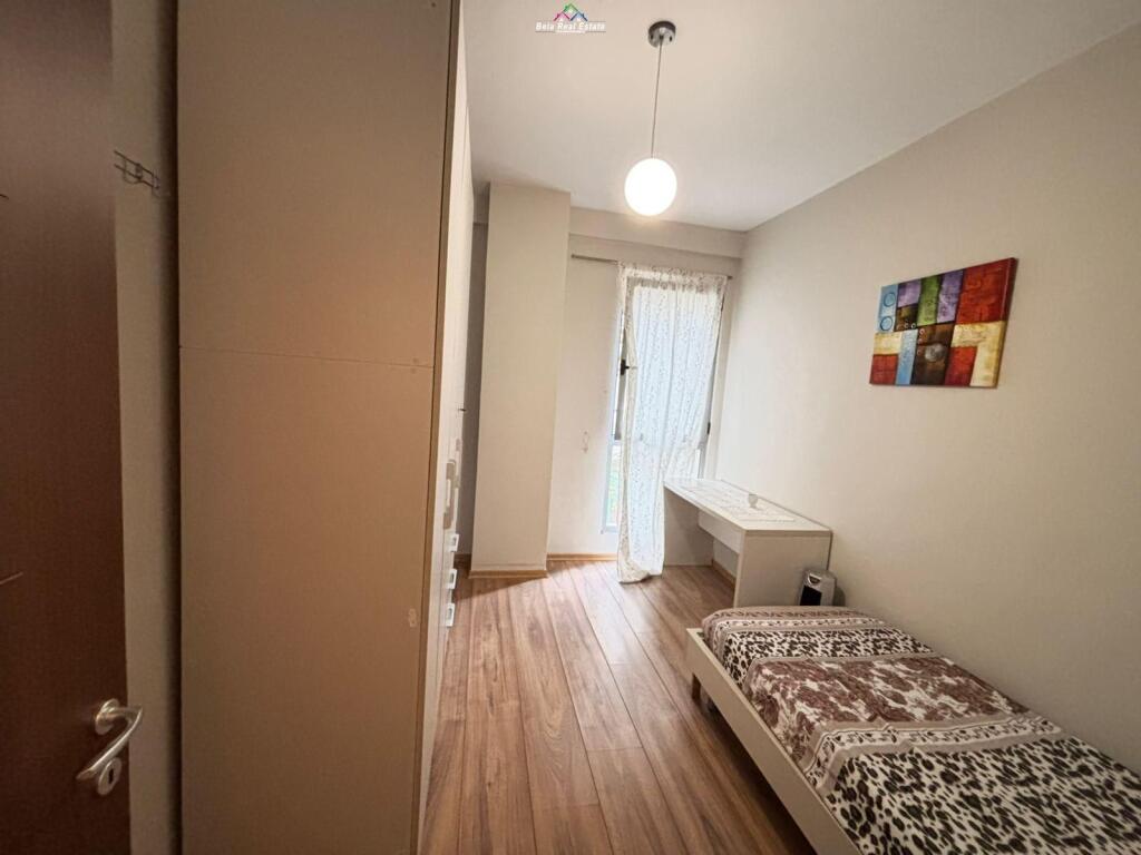 Appartamento In Affitto 2+1 A Myslym Shyr (ID B2201588) Tirana