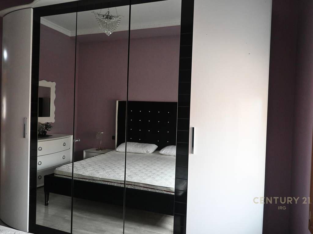 Apartament 3+1 me qera në Kompleksin Delijorgji, Tiranë 1,300 € /Muaj