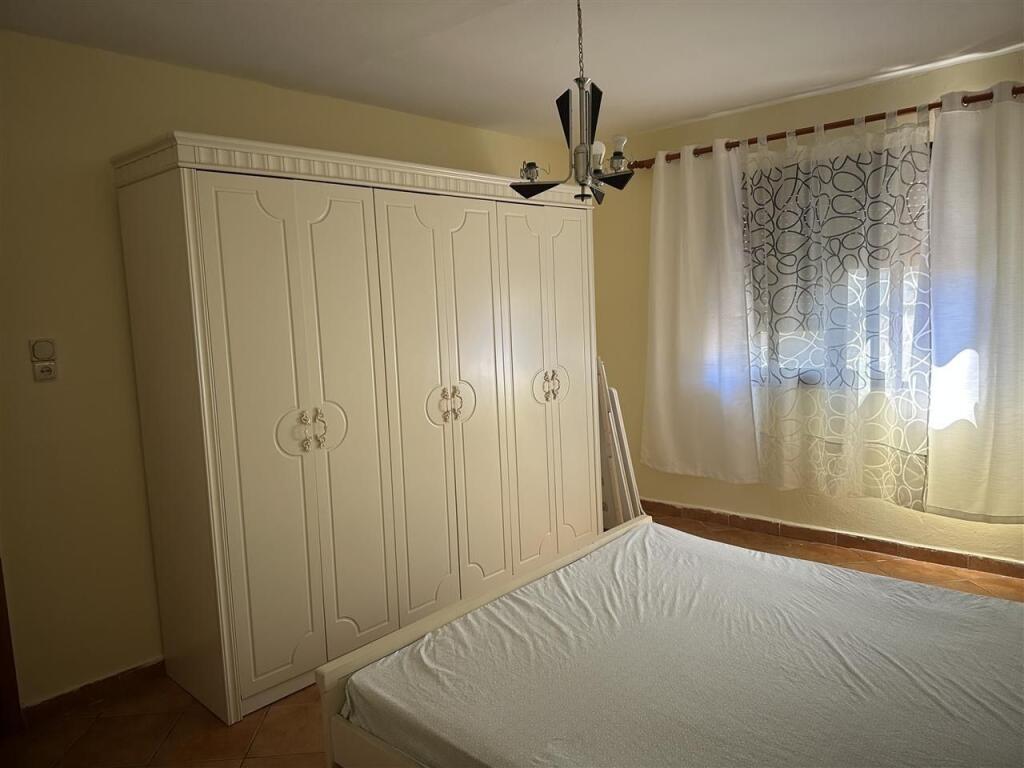 Jepet me qera apartament 1+1 ne Laprake prane Cerdhes 30