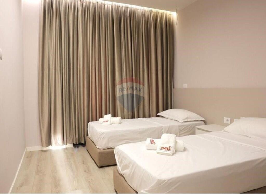 Ndërtesë - Për Qira - Rruga 5 Maji, Tiranë !!! (ID: 530201042-132)