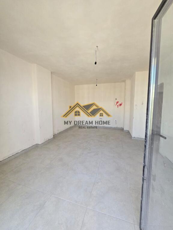 GOLEM, SELLING APARTMENT 1+1 AT LIBURNA RESIDENCE!