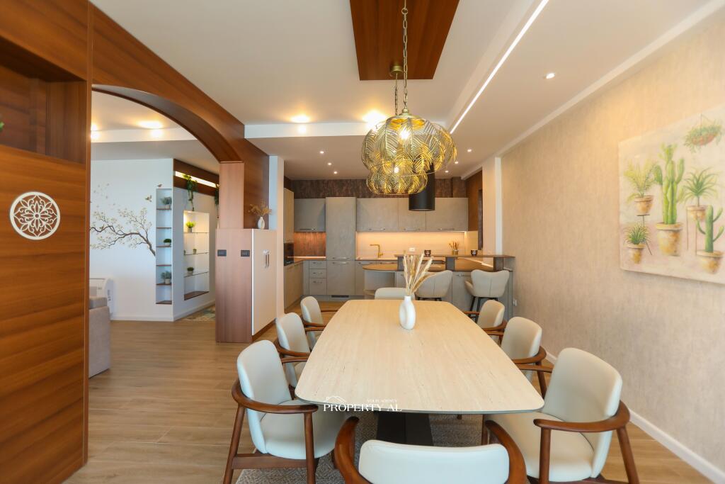 Apartament Unik Per Shitje Ne Lungomare 