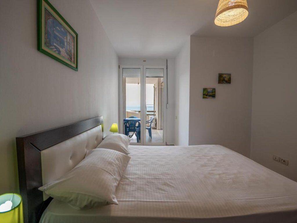 Shitet, Apartament 1+1, Sarande
