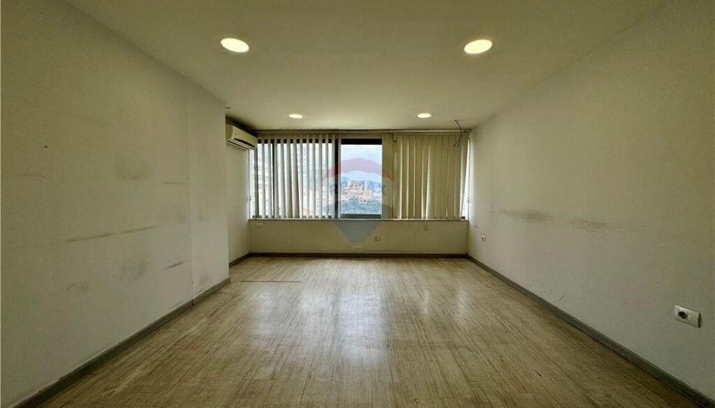 Office - For Rent - Zogu I Zi, Tirana !!! (ID: 530181047-538)