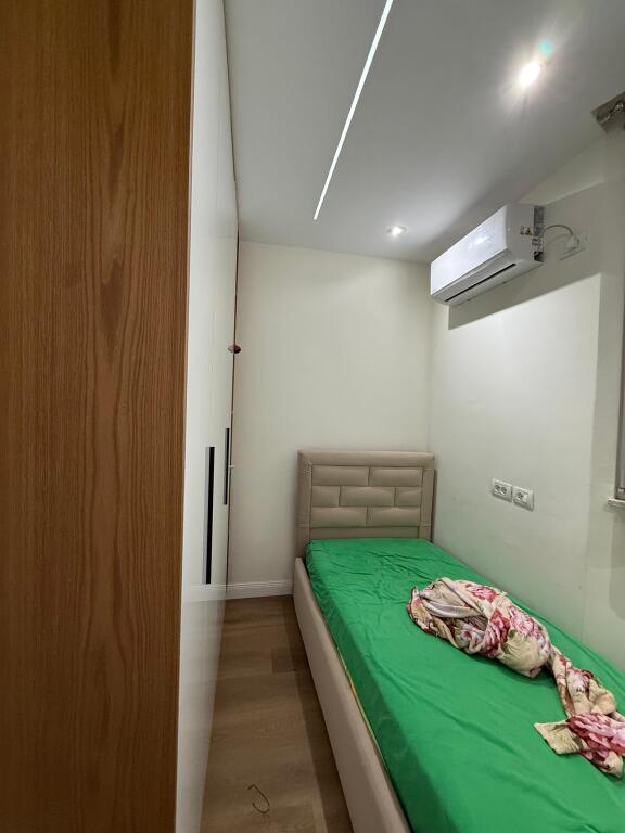 🏠JEPET ME QIRA Apartament 2+1  📍Ish Fusha e Aviacionit 💶Çmimi : 65.000 Leke/Muaj