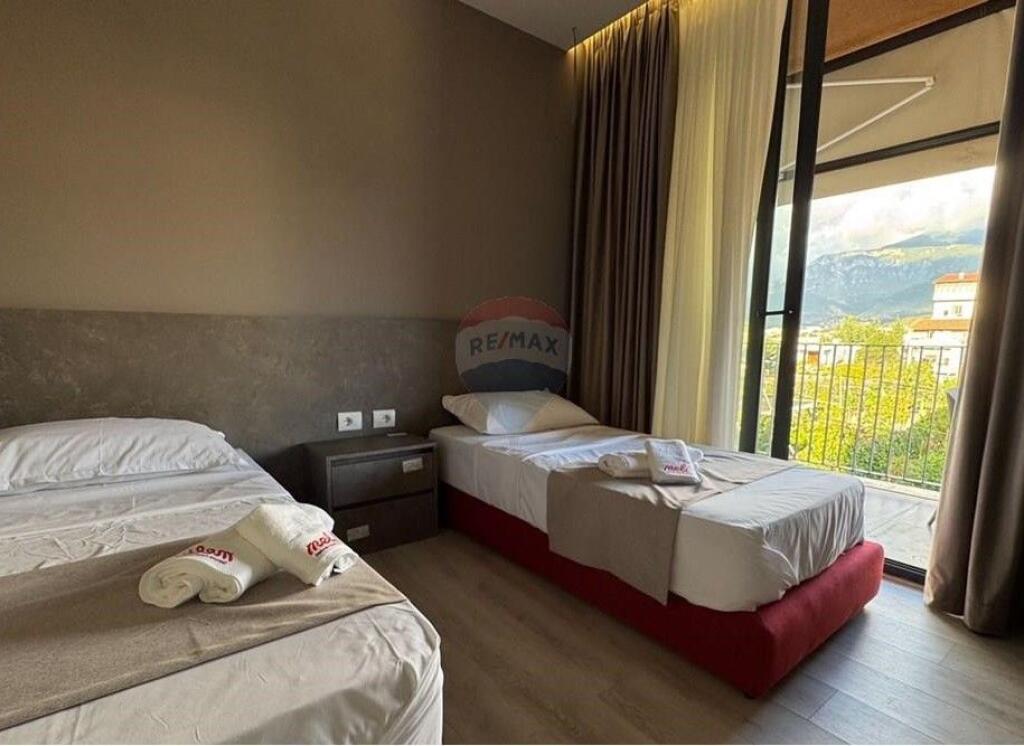 Ndërtesë - Për Qira - Rruga 5 Maji, Tiranë !!! (ID: 530201042-132)