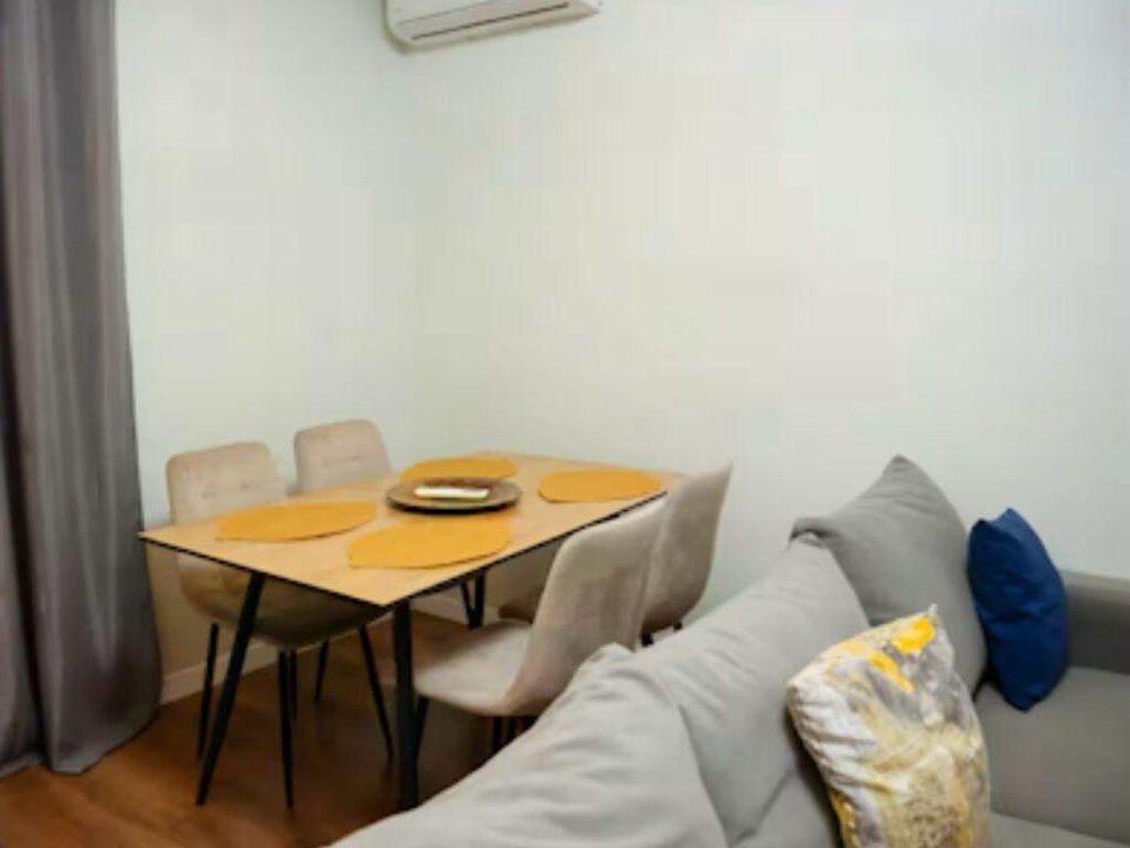 Apartament 2+1 Me Qira në rrugen Gjon Bukuzu ,prane Restorant Durrësi, Tiranë 900 € /Muaj