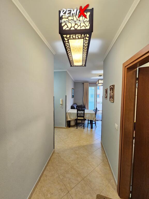 APARTAMENT PER SHITJE,  ORGANIZIM 1+1, MALI I ROBIT