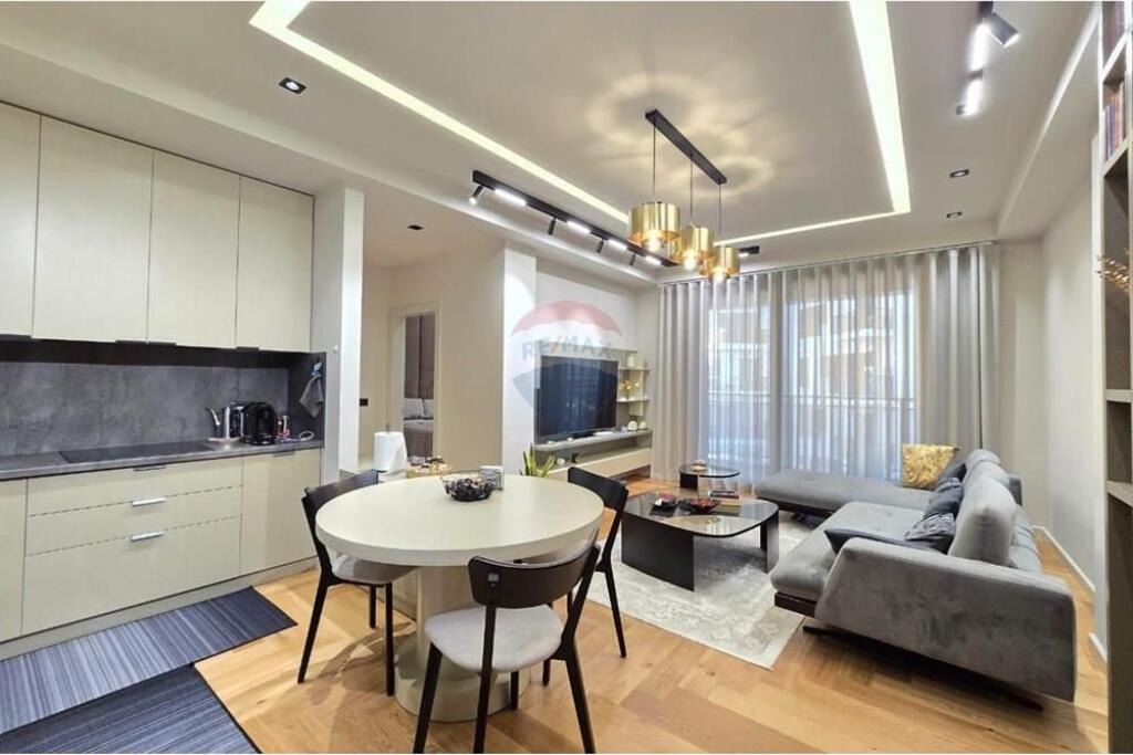 2+1 APARTMENT FOR SALE ON KOSOVAREVE STREET