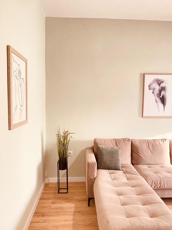 Apartament 2+1 me qera tek Ambasada Amerikane