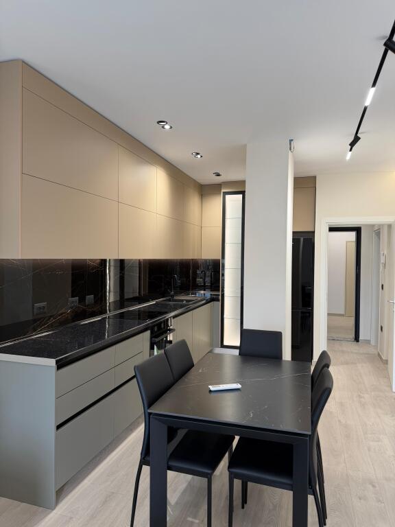 Appartamento moderno 2+1 in affitto a Ali Dem