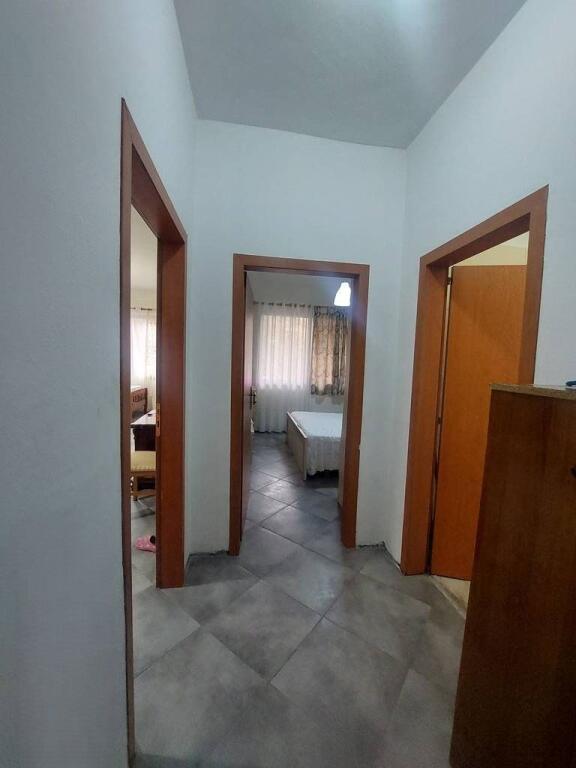 Jepet me qira apartament 1+1 në Astir, pranë Bar Artistit 400 € /Muaj