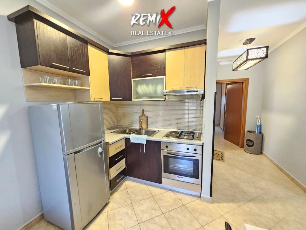 SHITET APARTAMENT 1+1 NE PLAZHIN E MALI ROBIT