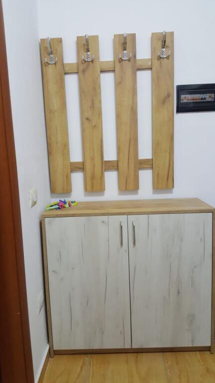 Apartament - Për Qira 2+1 ne LAPRAKE