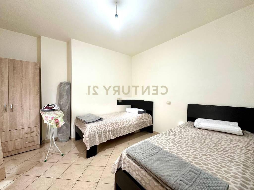 QIRA, APARTAMENT 2+1+2 ME POST PARKIMI