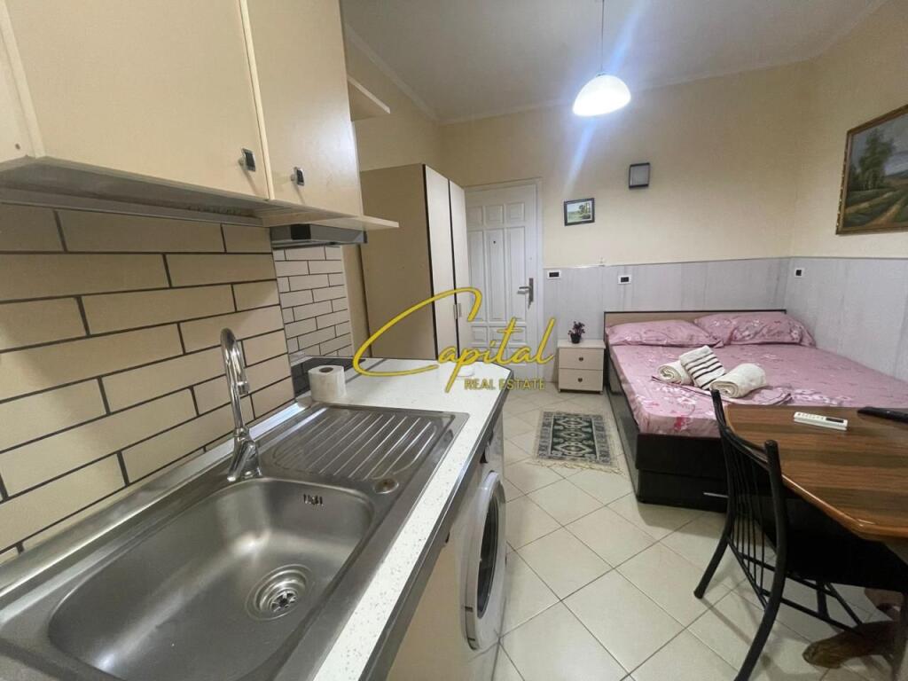 GARSONIERE ME QERA 30 M2 5 MAJI 36.000 LEKE