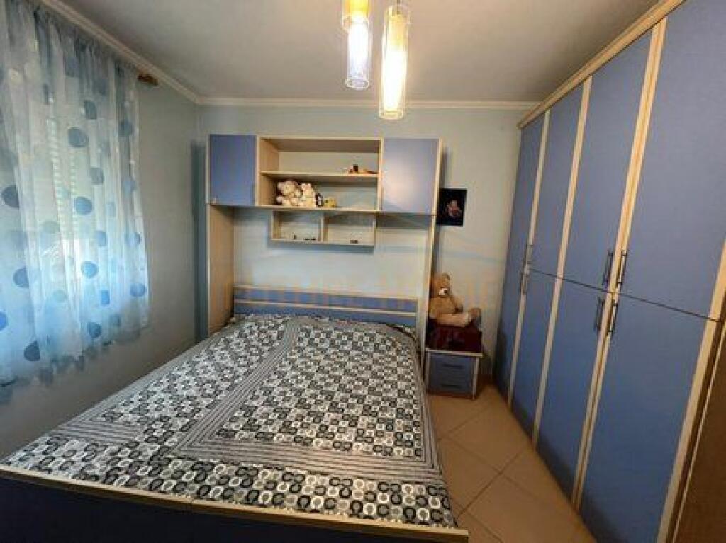 Shitet, Apartament 3+1+2, Ali Demi, Tiranë.