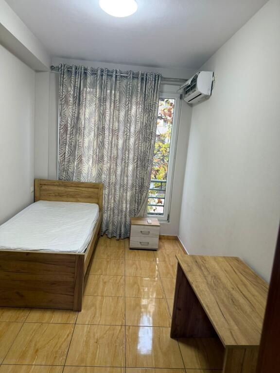 Apartament 2+1 me qira ne Laprake