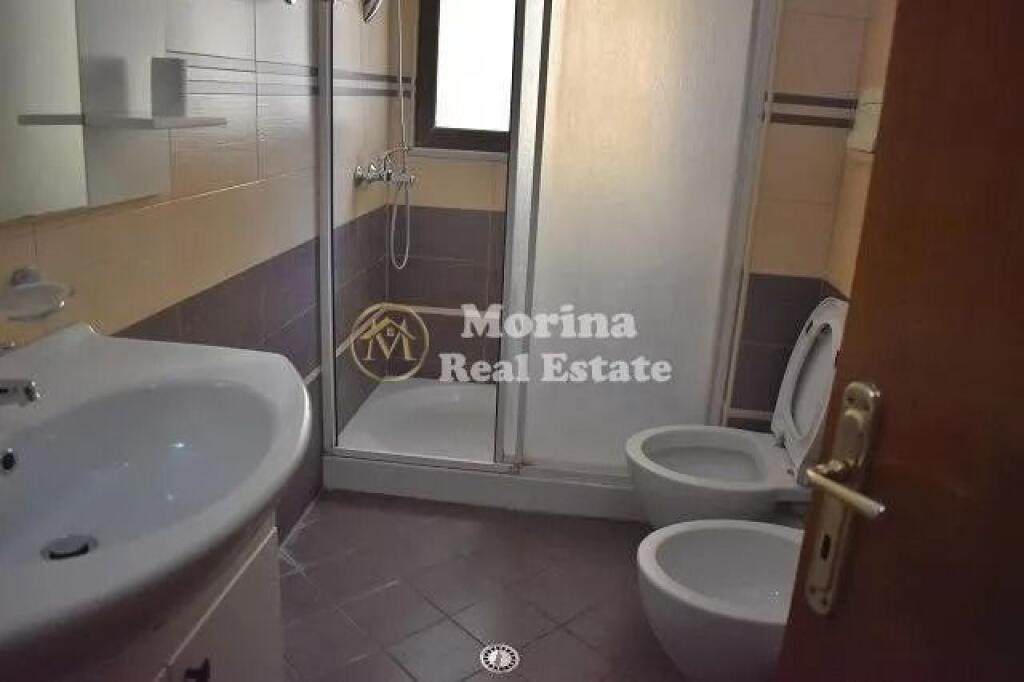 Qera, Apartament 3+1+2wc+2bllk, Rruga 5 Maji — Tek Zgara, 650 euro/muaj.