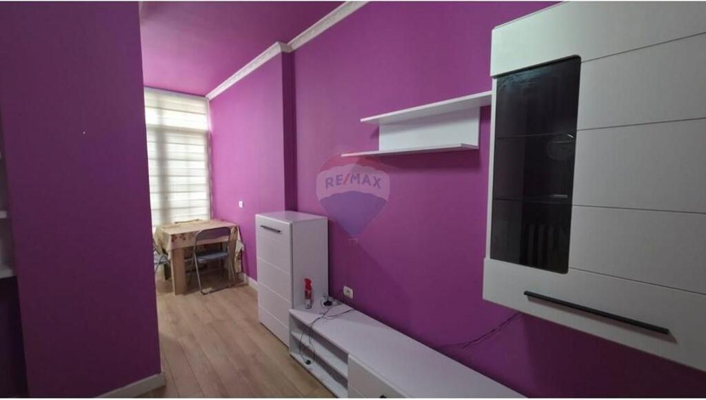 The 1+1 apartment near Kodra e Diellit newly listed, is located in Selite near Eleonora.