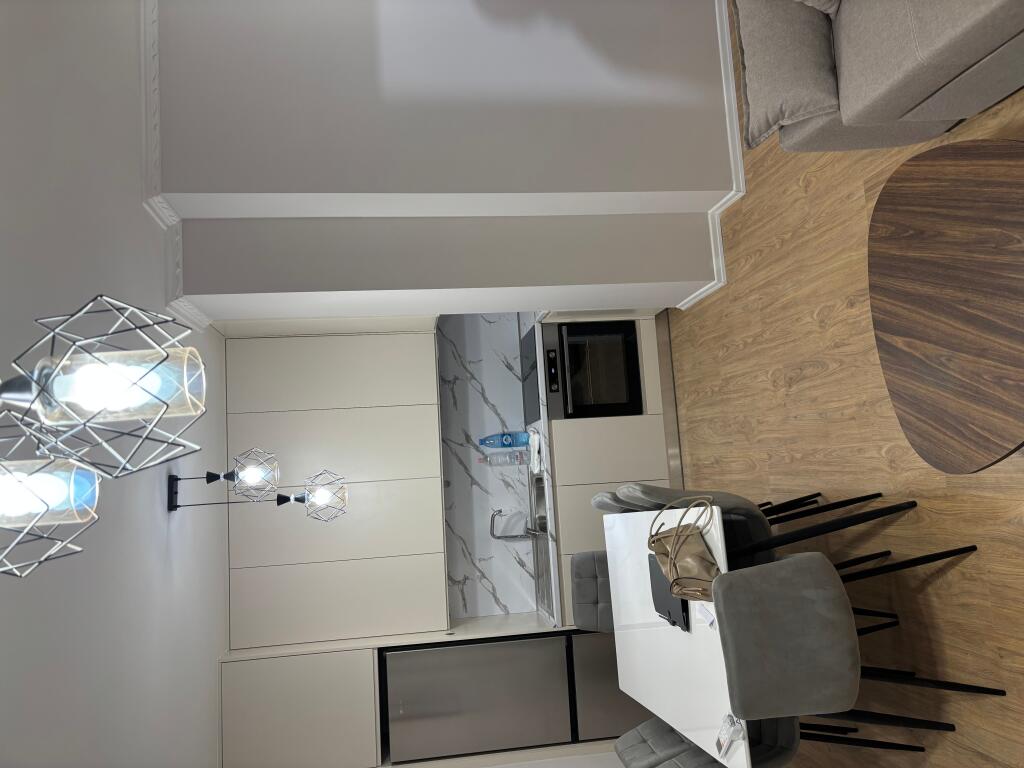 Jepet me qera 2+1 ne Astir