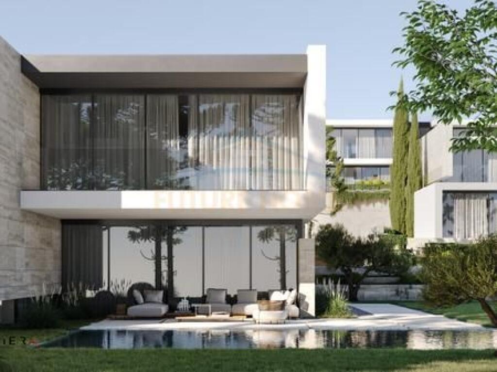 Shitet, Vilë Individuale, Crystal Lake Residence, Farke