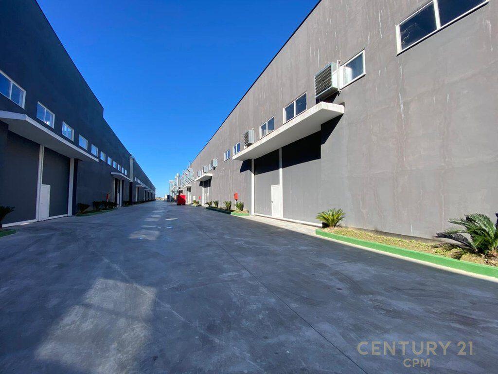 Warehouse of 1900 m² for rent on the Durrës–Tiranë highway, near the “Turgut Ozal” College!