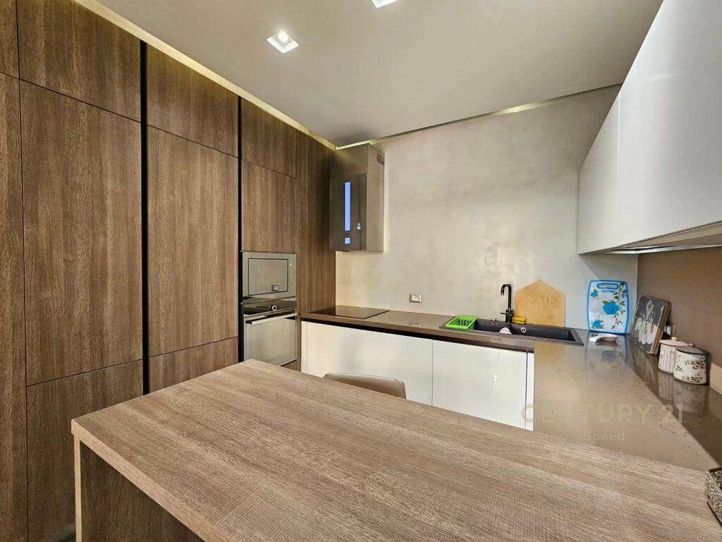 Apartament 2+1 për qira tek Rruga e Elbasanit!