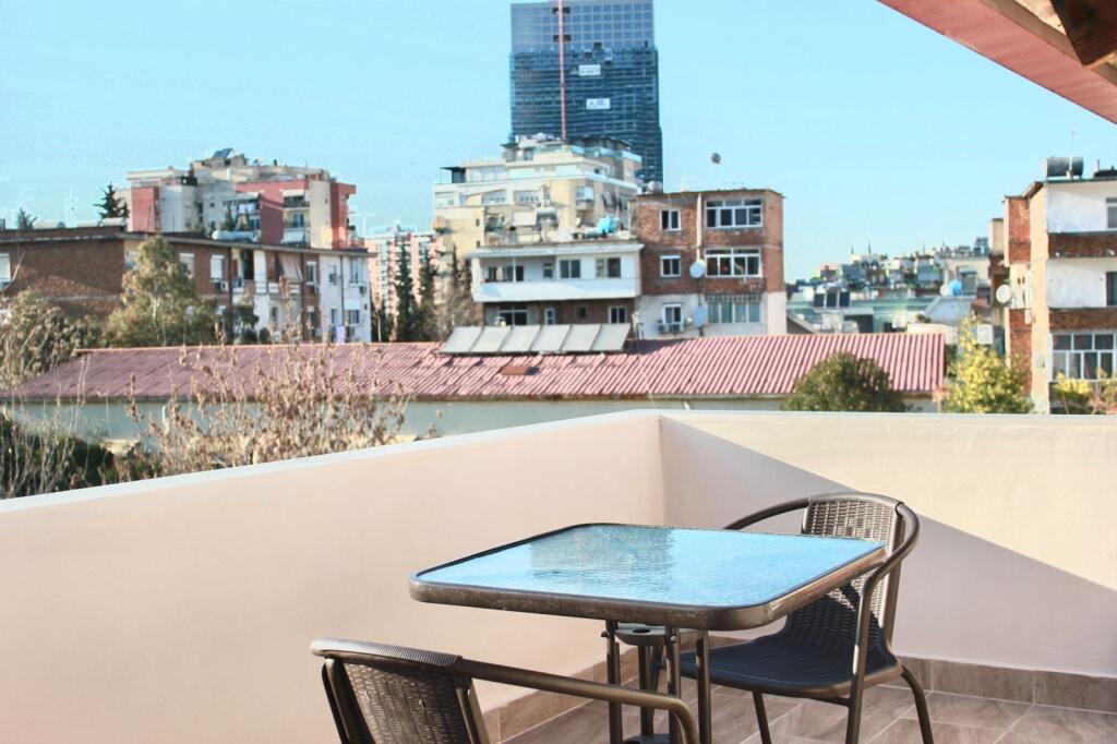 Apartament 1+1 me qera tek Ambasada Amerikane