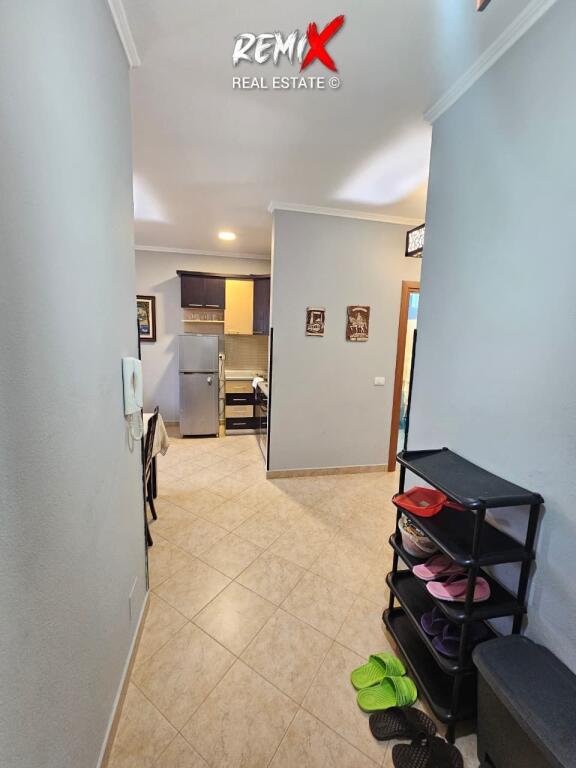 SHITET APARTAMENT 1+1 NE PLAZHIN E MALI ROBIT