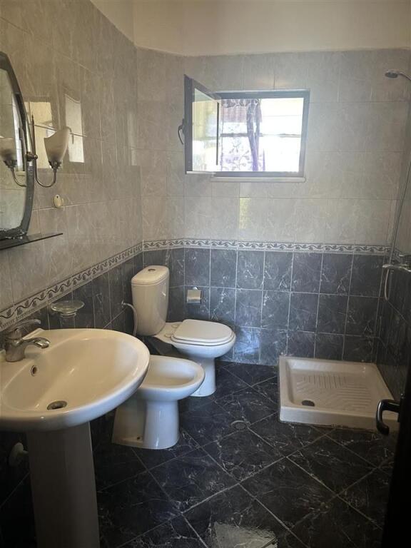 Jepet me qera apartament 1+1 ne Laprake prane Cerdhes 30