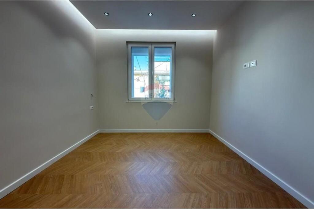 Apartament - Për Shitje - Myslym Shyri, Tiranë  ID: 530181047-531