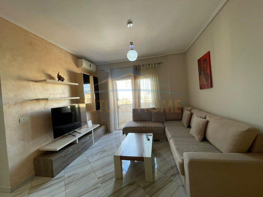Qera, Apartament 2+1, Rruga "Myslym Shyri"