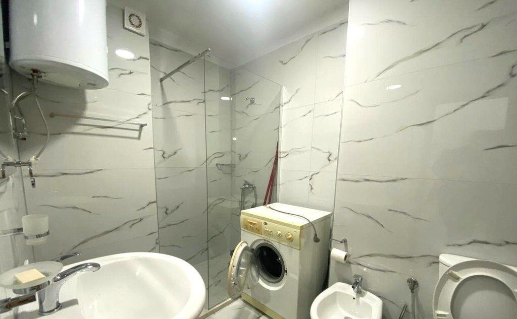 Apartament 1+1 me Qira në Rrugën e Kavajës – Totalisht i Mobiluar