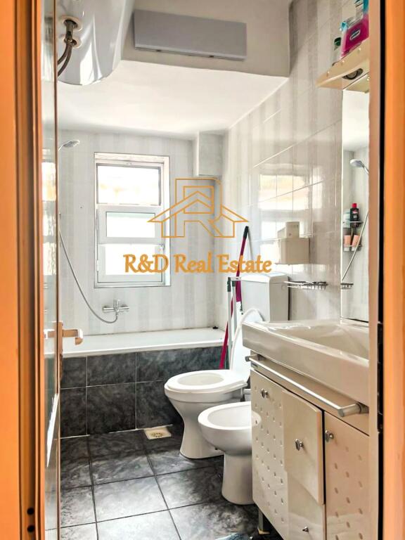 Jepet me qira apartament 2+1 në Myslym Shyr