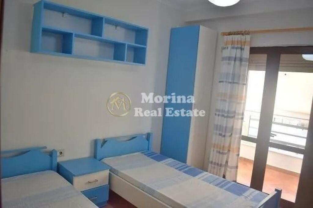 Qera, Apartament 3+1+2wc+2bllk, Rruga 5 Maji — Tek Zgara, 650 euro/muaj.