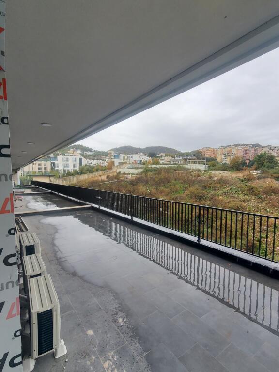 Apartment me qira 2+1+2+Post parkimi